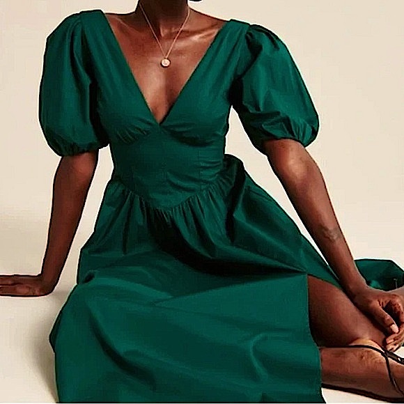 Abercrombie & Fitch Puff Sleeve Smocked Midi Dress - Picture 6 of 16